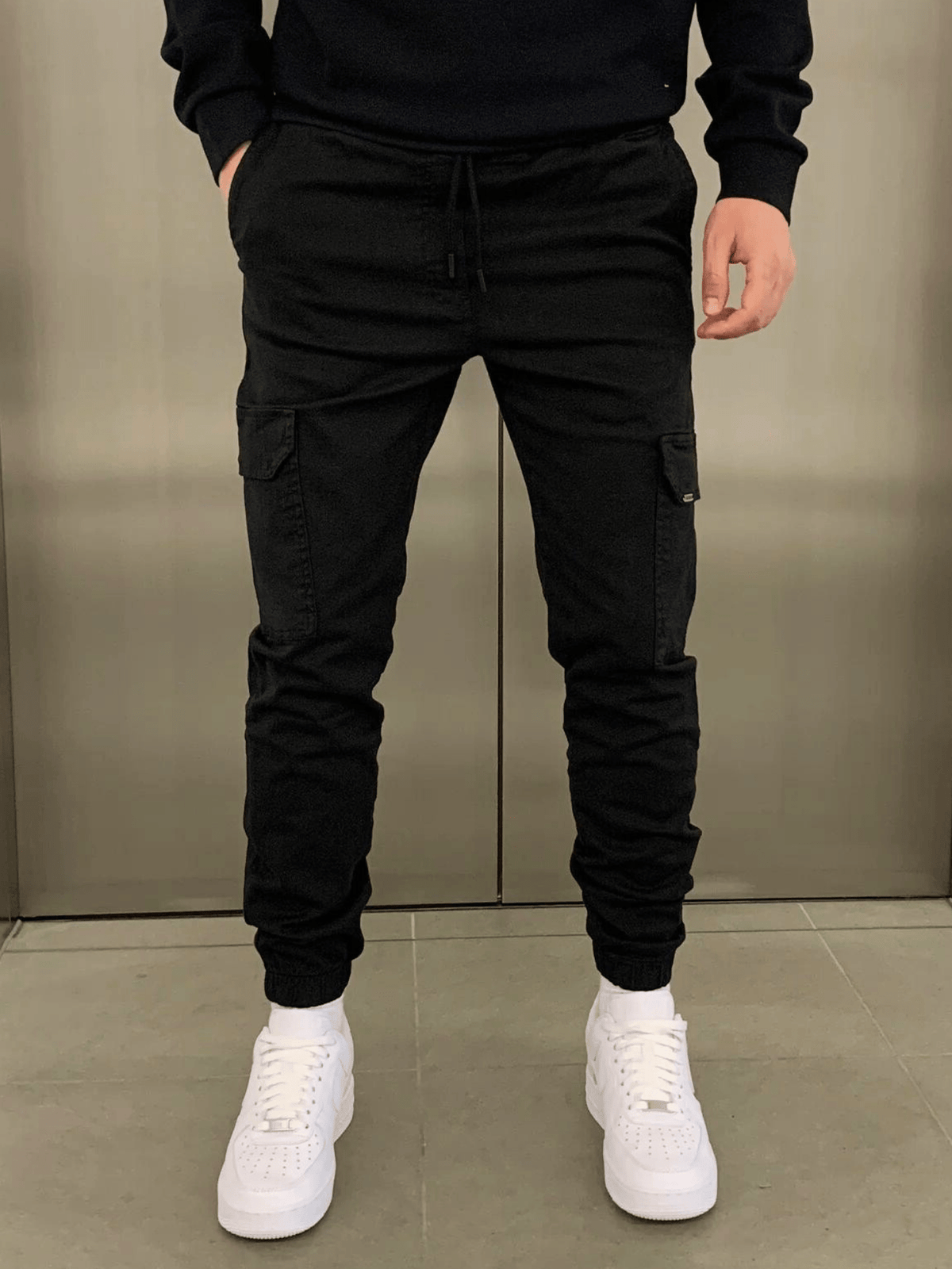 Revley Cargo Jogger - Black