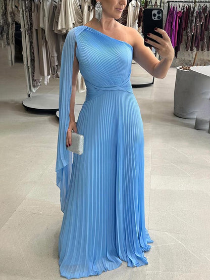 Elegant Flowing Pleated Off-the-Shoulder Maxi Dress
